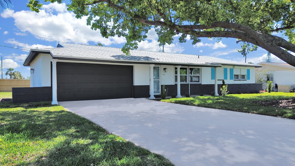 Photo - 7797 Barry Ct (Seminole, FL)