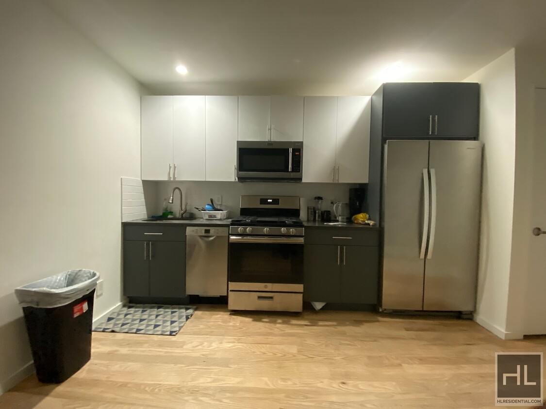 Foto principal - NOSTRAND AVENUE