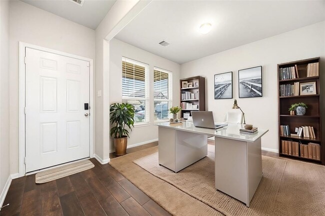Building Photo - 4323 Wyanngate Dr