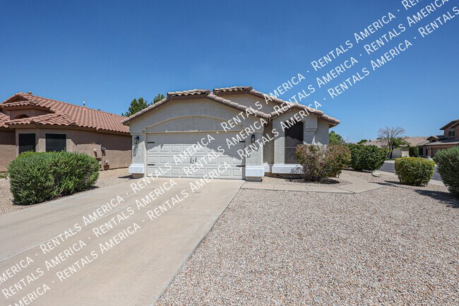Building Photo - 568 E Sherri Dr