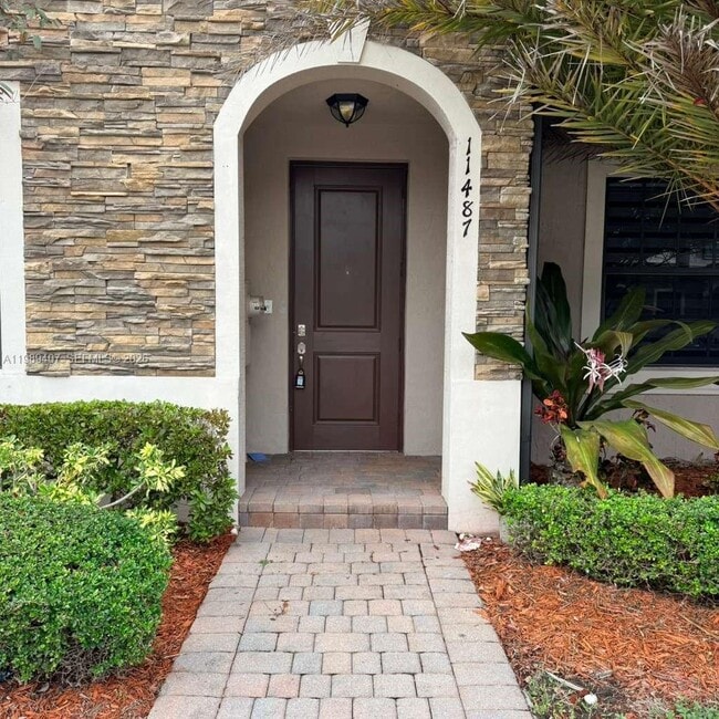 Foto del edificio - 11487 SW 248th Ln