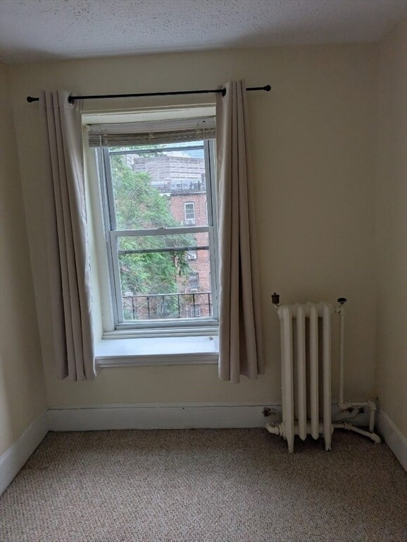 Foto del edificio - 239 W Newton St