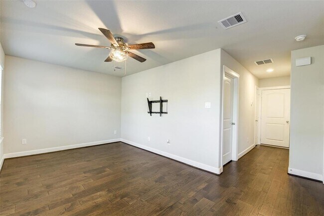 Building Photo - 10824 Brittmoore Oaks Pl
