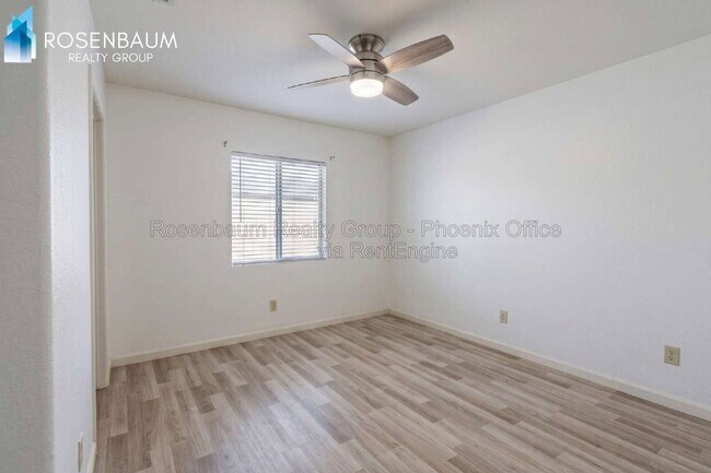Foto del edificio - 5034 E Holmes Ave
