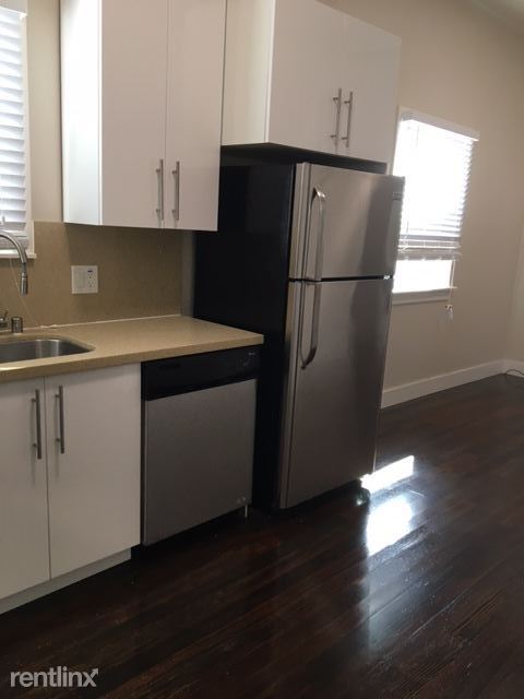 Foto del edificio - 3 br, 1 bath House - 824 Isabella St 824