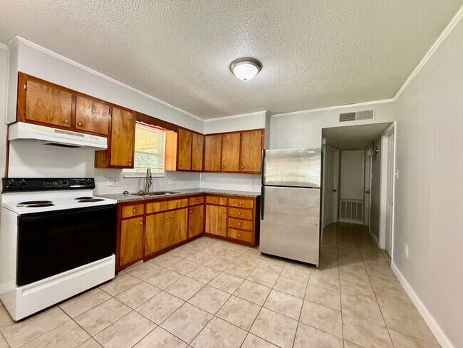 Foto del edificio - 709 N Holly St