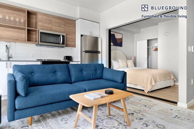 Foto del edificio - 2222 15th Ave W