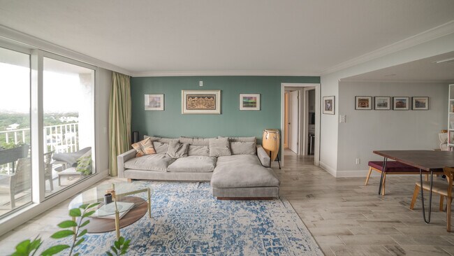 Foto del edificio - 2611 Bayshore Blvd