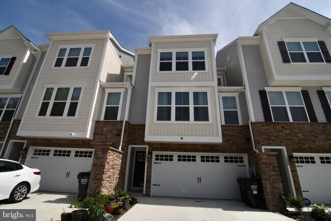 Building Photo - 132 Torrey Dr