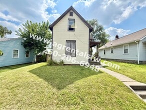 Building Photo - 2828 Raymond St