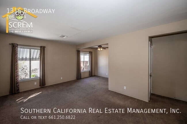 Foto del edificio - Two Bedroom Single Story Home in Burbank