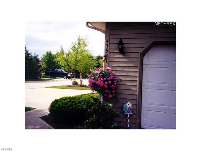 Building Photo - 475 Eagle Trce