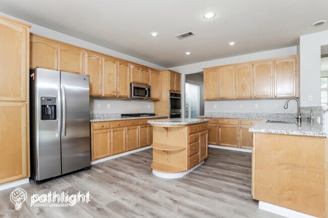 Building Photo - 2026 Lugano Court, Manteca, CA, 95337