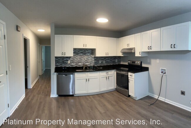 Building Photo - 3 br, 2 bath House - 123 Spruce St