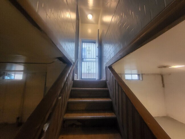 Foto del edificio - 3-bedroom Near City Airport