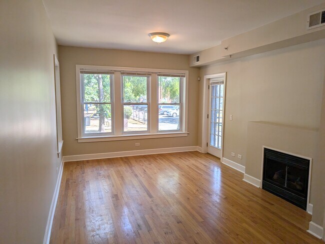 Foto del edificio - 802 Brummel St