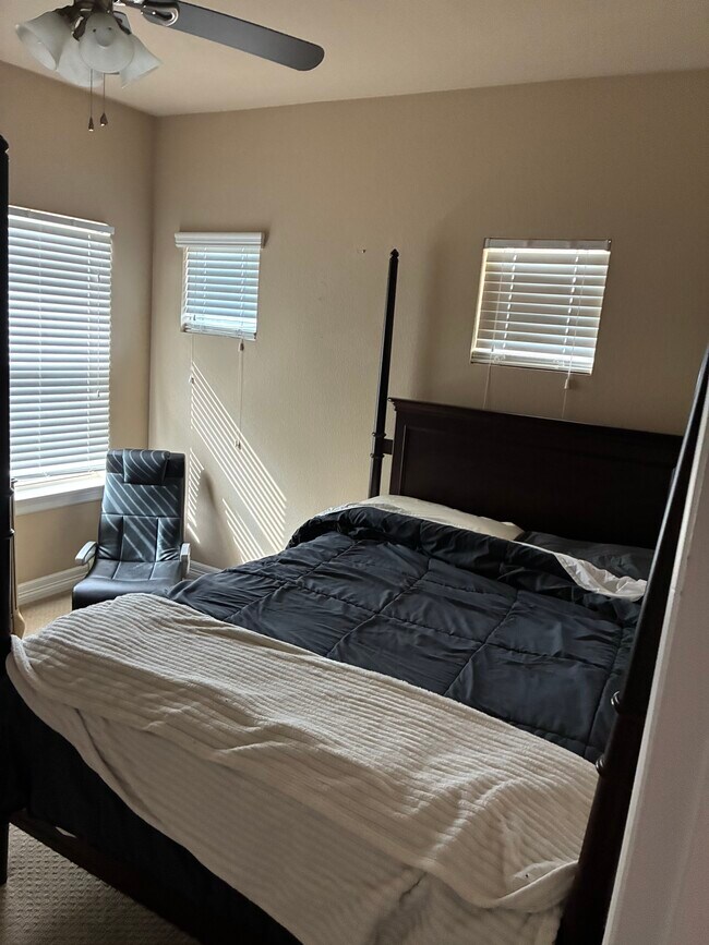 Foto del edificio - 814 San Remo Blvd