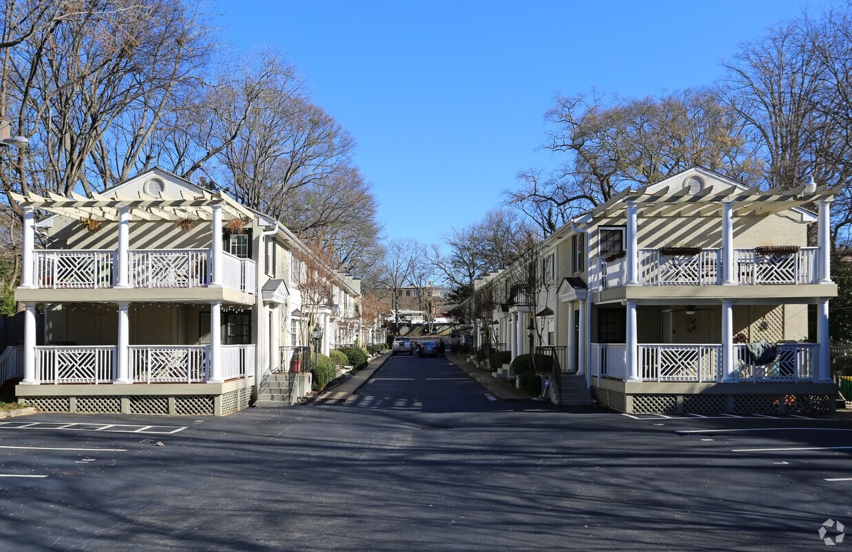 Building Photo - Frederica Hall
