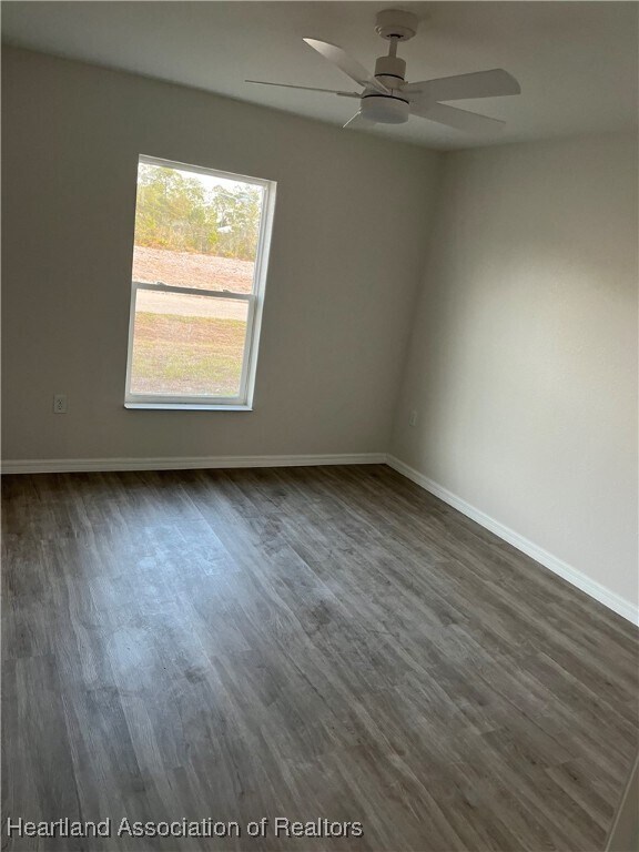 Foto del edificio - 6816 San Benito Dr