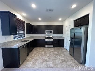 Building Photo - 896 Tierra Dr