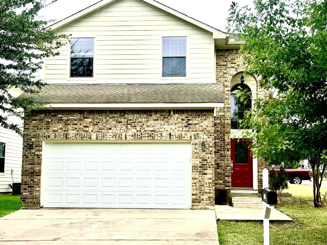 13080 Aquila Ct W, Willis, TX 77318 House Rental in Willis, TX