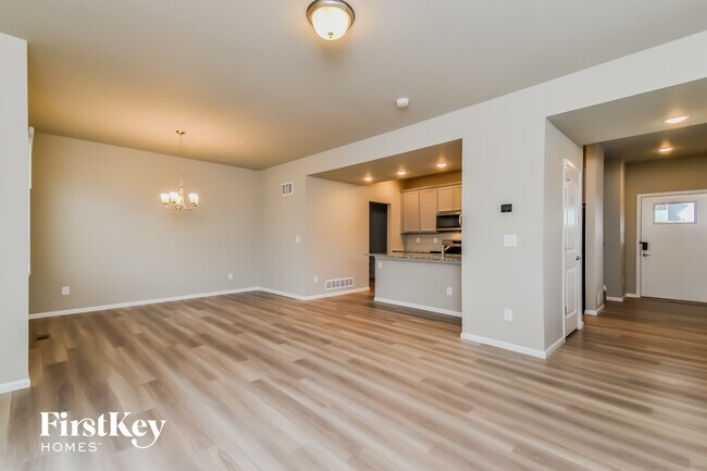 Building Photo - 11179 Murrelet Dr