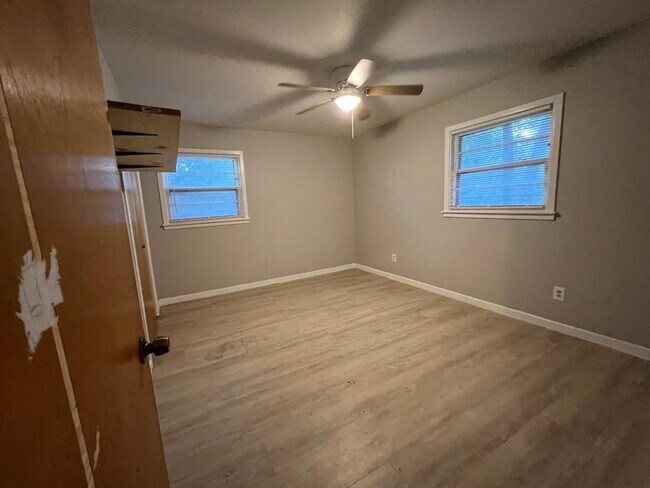 Foto del edificio - 4803 45th St