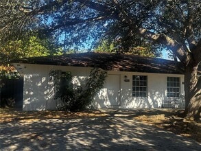 Building Photo - 10623 SW 170th Terrace