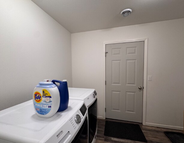 Foto del edificio - 1863 Willow Ave