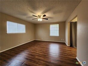 Building Photo - 1480 W Klein Rd