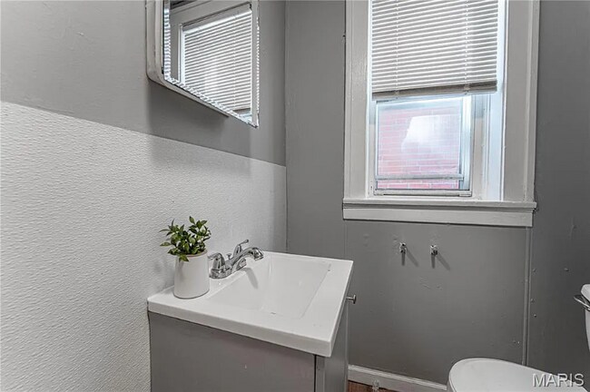 Foto del edificio - 3540 Michigan Ave