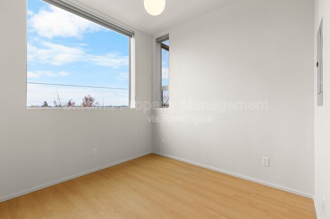 Foto del edificio - 7480 N Delaware Ave