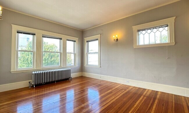 Foto del edificio - 139-141-141 Edenfield Ave