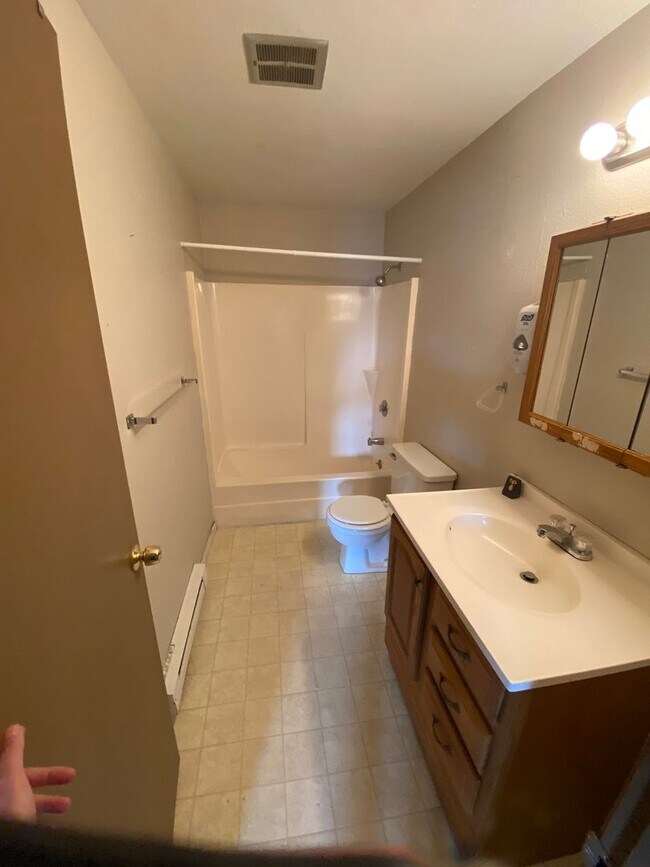 Foto del edificio - 411 N 18th St
