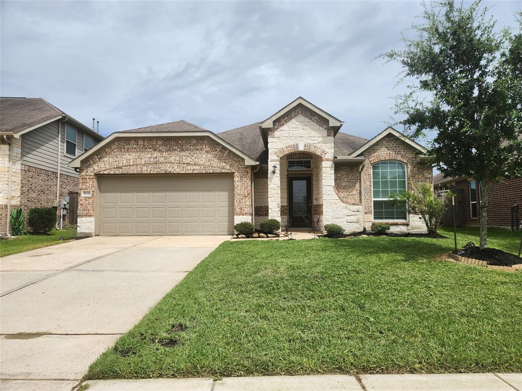 Foto principal - 5131 Spring Terrace Ln