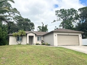 Building Photo - 8470 Drolet Ave