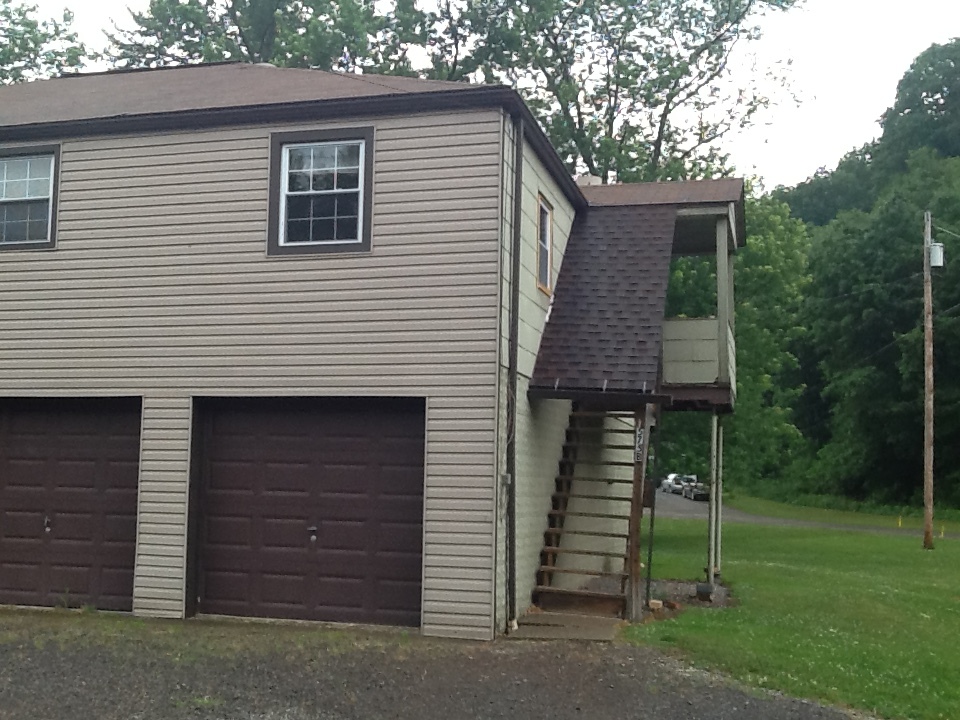 Primary Photo - 1575 Ford City Rd