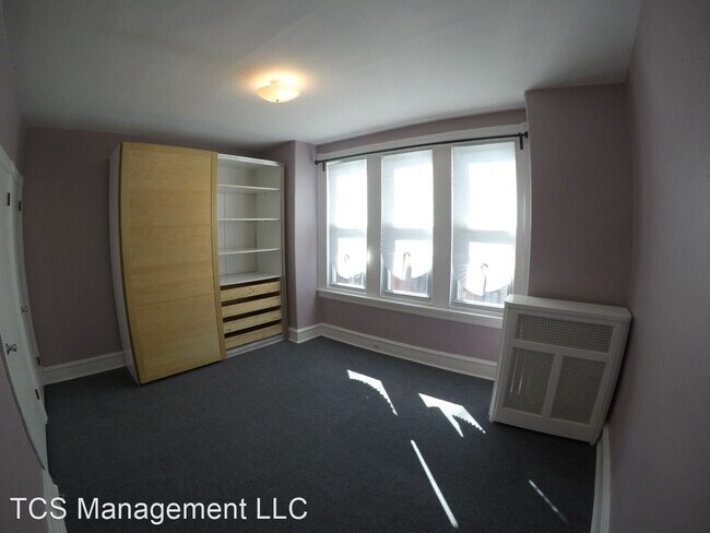 Building Photo - 3 br, 1 bath House - 2421 South Orkney Street