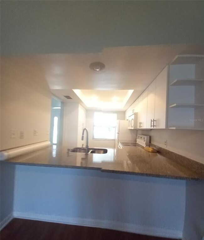 Foto del edificio - 2045 Sunset Grove Ln