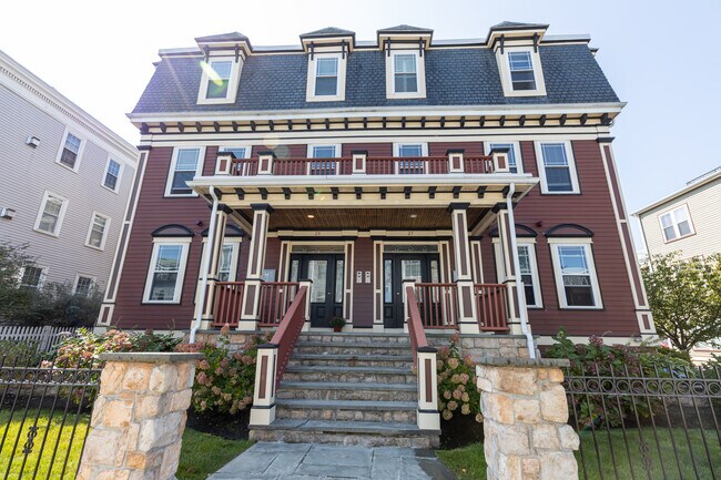 Building Photo - 27 Mount Vernon St