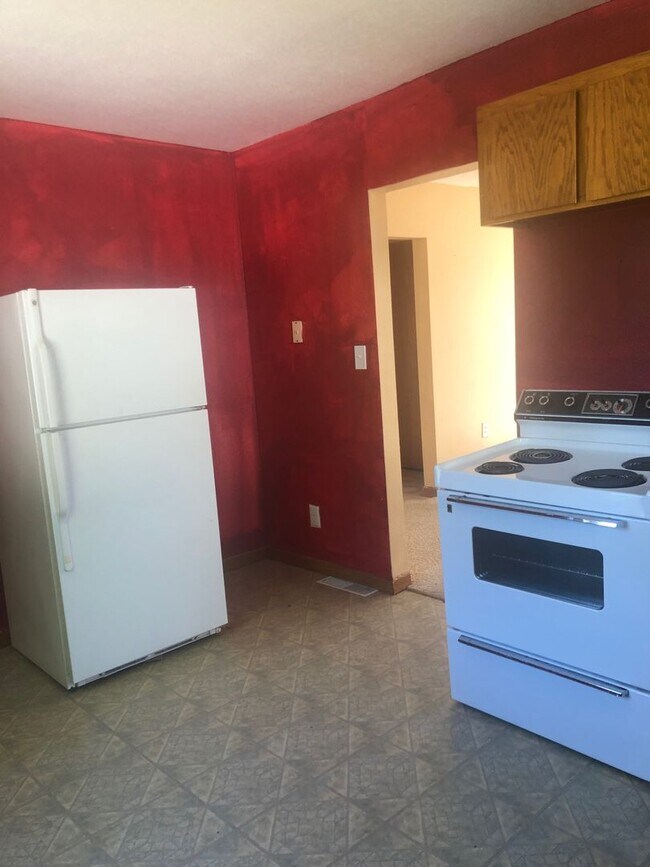 Foto del edificio - Spacious| Pet Friendly| Garage