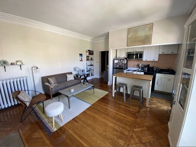 Foto del edificio - 465 Park Dr