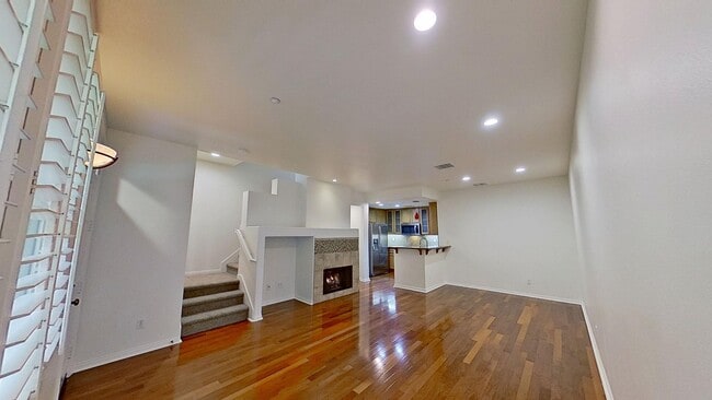 Building Photo - 105 Danbrook