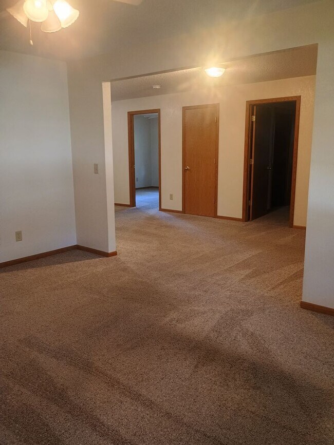 Foto del edificio - Spacious 3-Bedroom Home | Small-Town Living | Pet Friendly