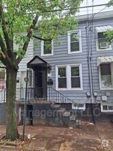 Building Photo - 183 Washington St