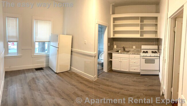 Building Photo - 150 Fifth St Unit #1