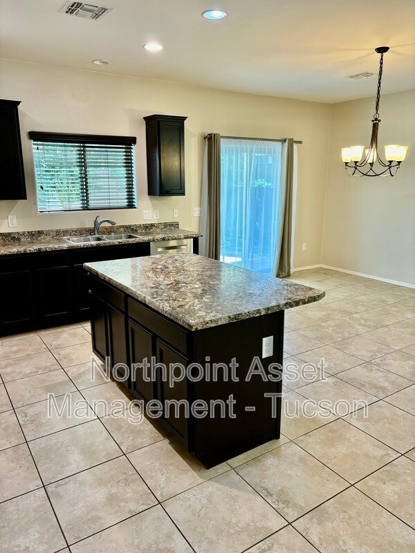 Foto del edificio - 8807 W Irongate Rd