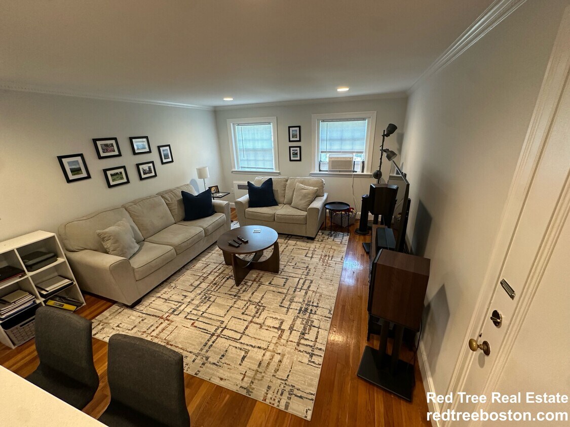 Primary Photo - 75 Wyman St