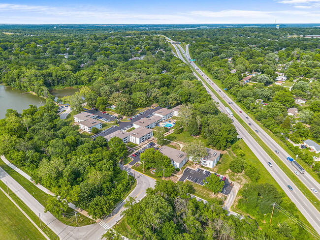 Convenientemente ubicado en Kansas City - Forest Park Apartments