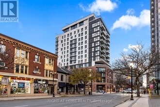 Building Photo - 206 King St W